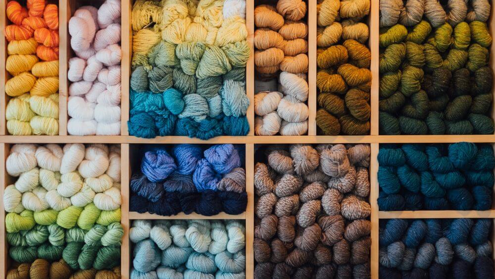 Welcome about us reassurance, we curate contand orgize for you 16x9 1000 grid section