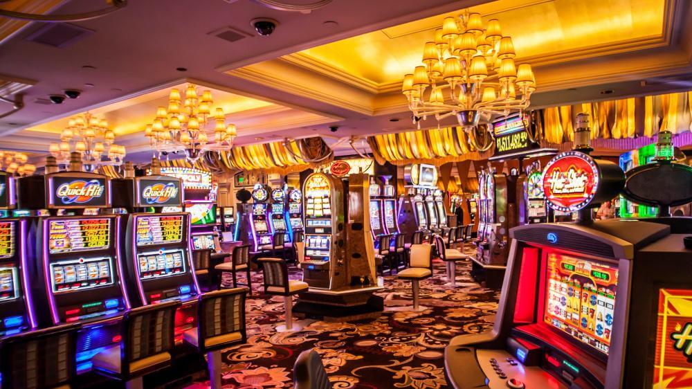 Casino - Banff & Canmore Region nearby