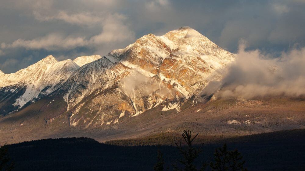 lady macdonald canmore snow capped sunrise gallery pic. 16x9 1000