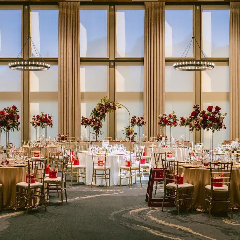 wedding malcolm canmore room photo 1x1