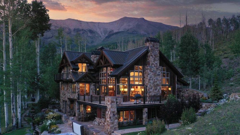 silvertip luxury mountain retreats house gallery pic canmore product page