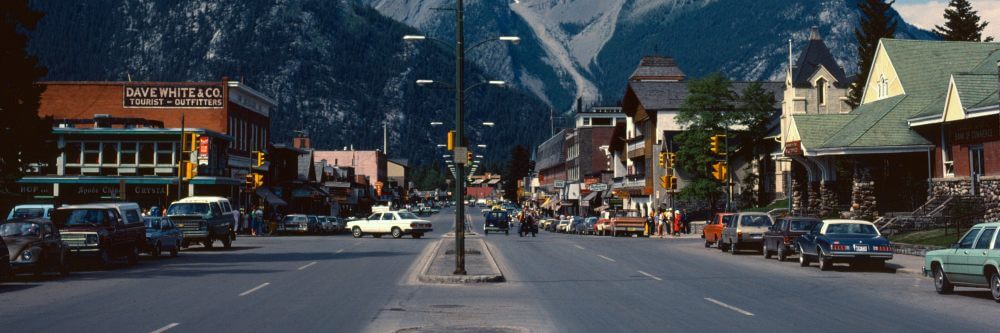 towns cities destinations top locations collection banner image 3x1 1000