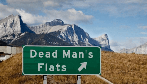 Dead Man&#39;s Flats, AB Town