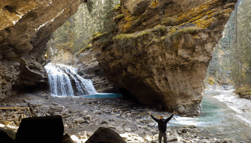 Johnston Canyon Trail - Banff National Park Hiking