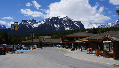the town of lake louise shopping